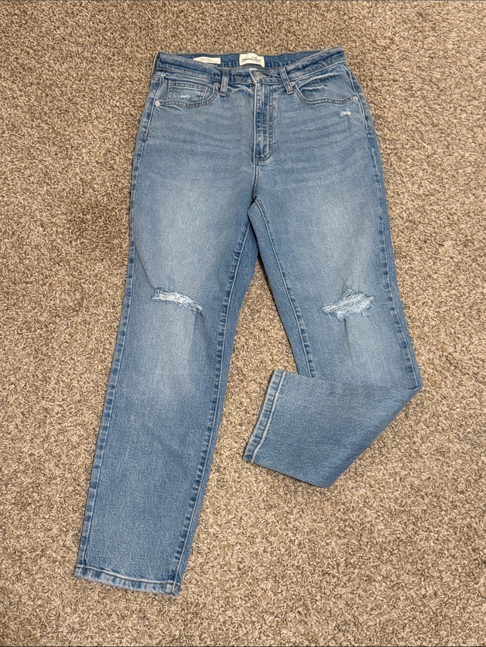 Universal Thread High Rise 90s Slim Mid Wash Skinny Jeans with Knee Distress